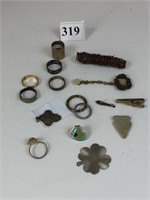 MISC SMALL ITEMS RINGS SHAMROCK ARROWHEAD TIE BAR