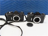 (2) PENTAX "SpotMatic" vtg Black Cameras