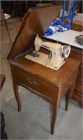 Vtg Dressmaker Sewing Machine in Cabinet