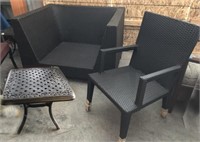 Tightly Weaved Patio Wicker  Furniture (3pcs)
