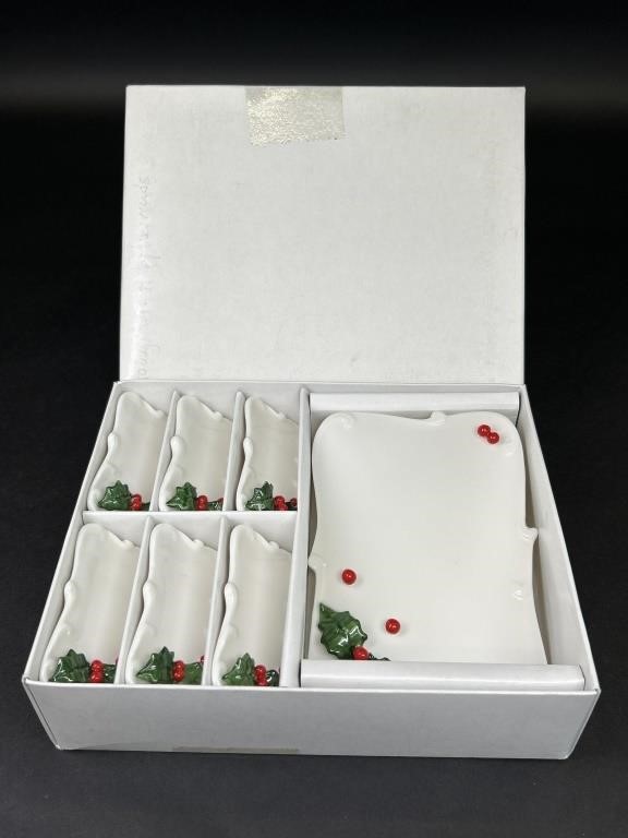 Horchow Porcelain Holly Leaf Place Cards, Menu