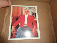 DORIS DAY SIGNED CARD / NO CERT