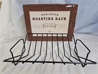 NIB Non-Stick Roasting Rack