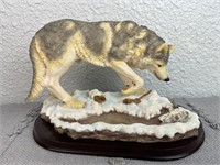 9in Wolf on Snow Collectible Statue