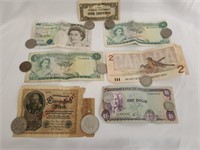 Estate Lot of Miscellaneous Foreign Currency