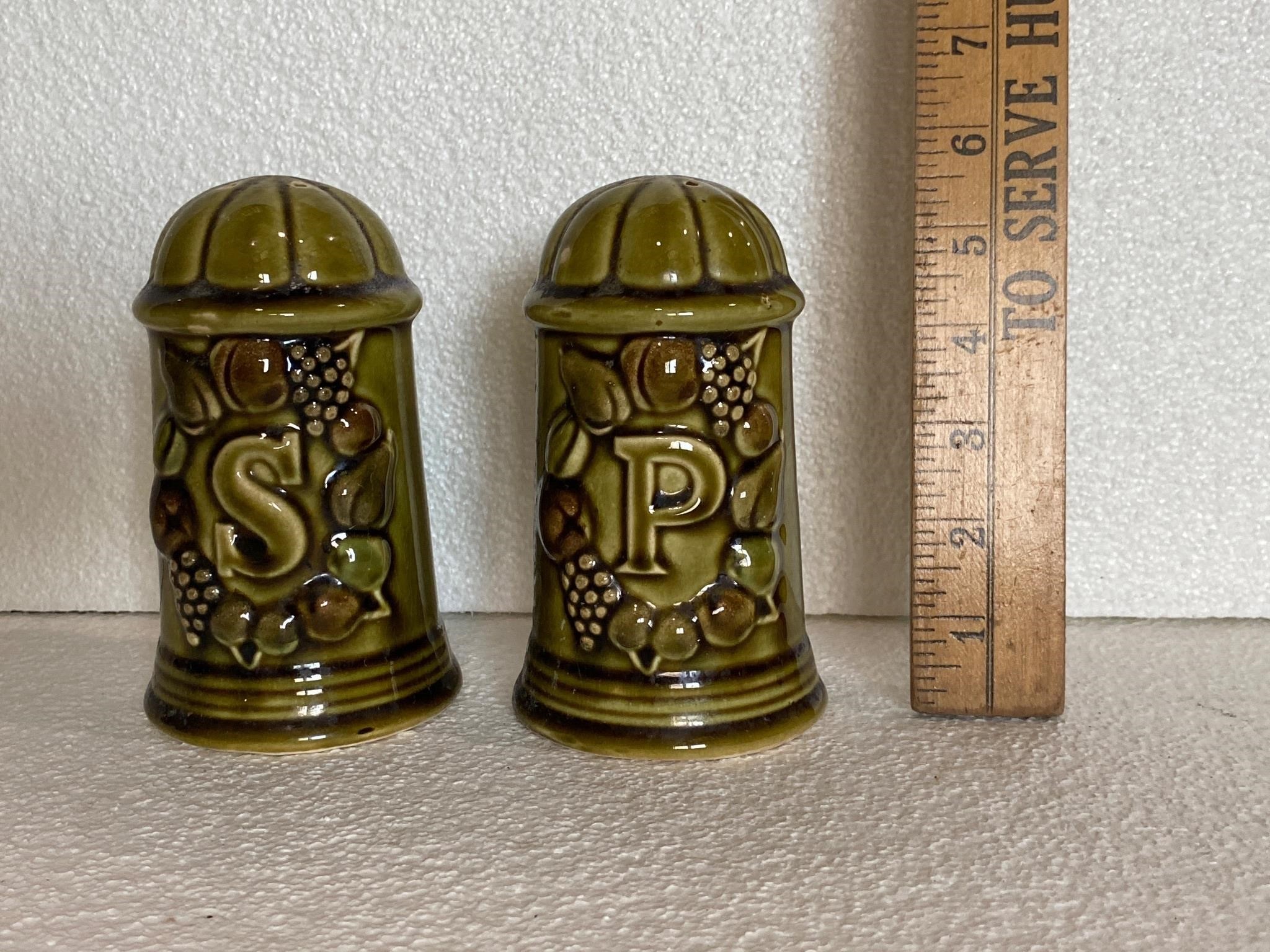 Vintage Shakers