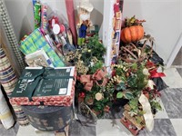 COLLECTION OF HOLIDAY DECOR AND SUPPLIES