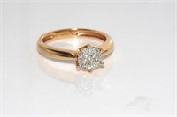 18ct rose gold and diamond daisy ring