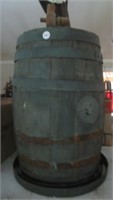 Antique wood barrel keg with spout. Measures: 16