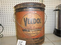 Vintage Veedol tractoil oil
