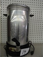 Vintage Mirrow-Matic-30 cup coffee pot