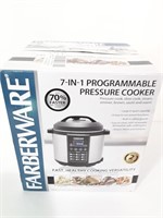 Farberware pressure cooker like new