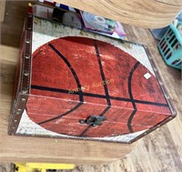 BASKETBALL DECORATED BOX