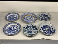 5 ORIENTAL LUNCH PLATES AND 1 SOUP BOWL