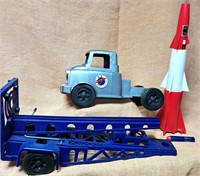 1960 SATELLITE SQUAD TRUCK ROCKET & LAUNCHER TOY