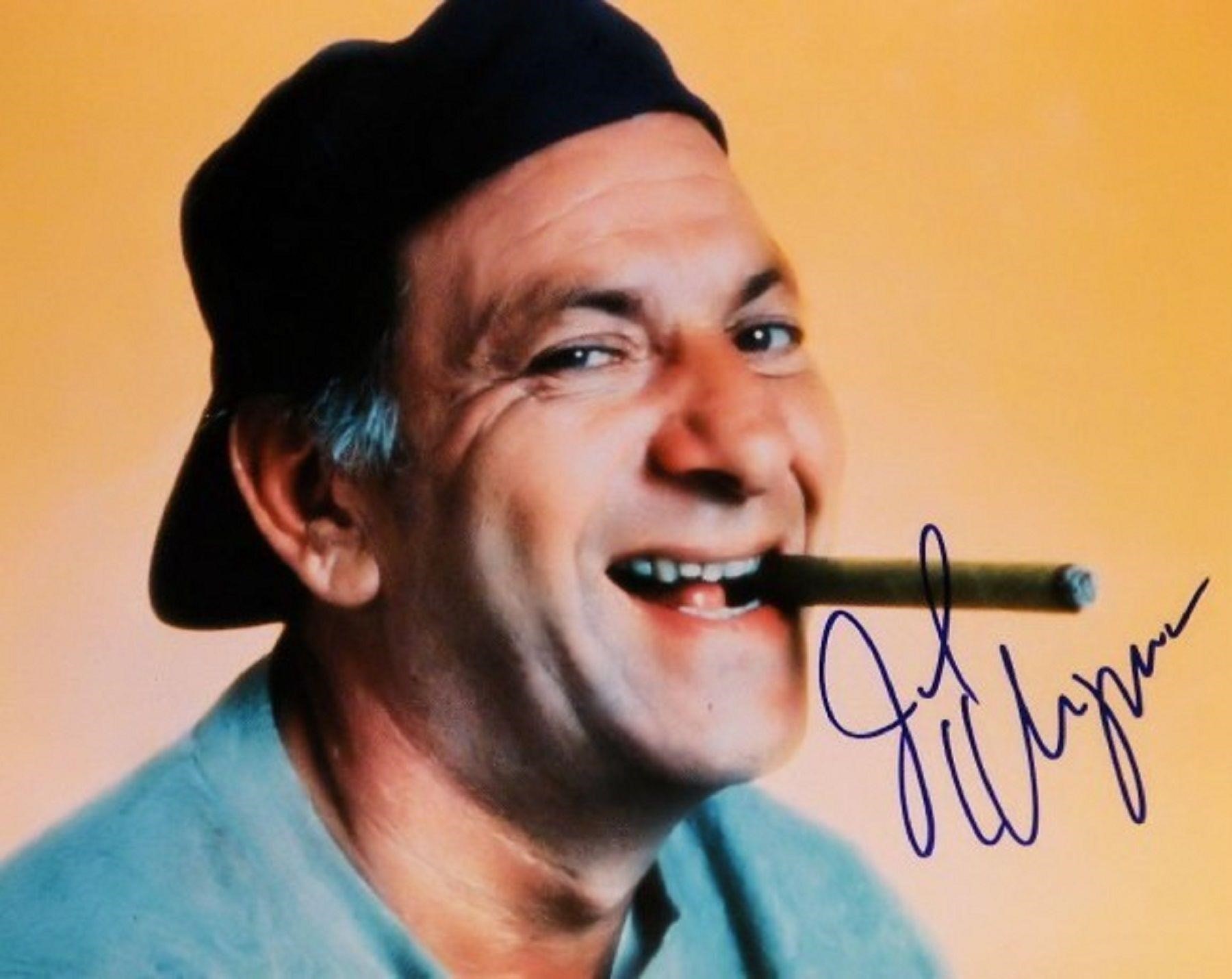 Jack Klugman signed Odd Couple photo