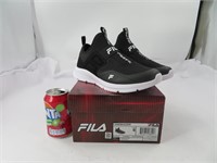 FILA, souliers neufs pour enfant gr 6