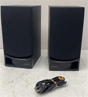 GeneXXA 2way speaker system 10x6in