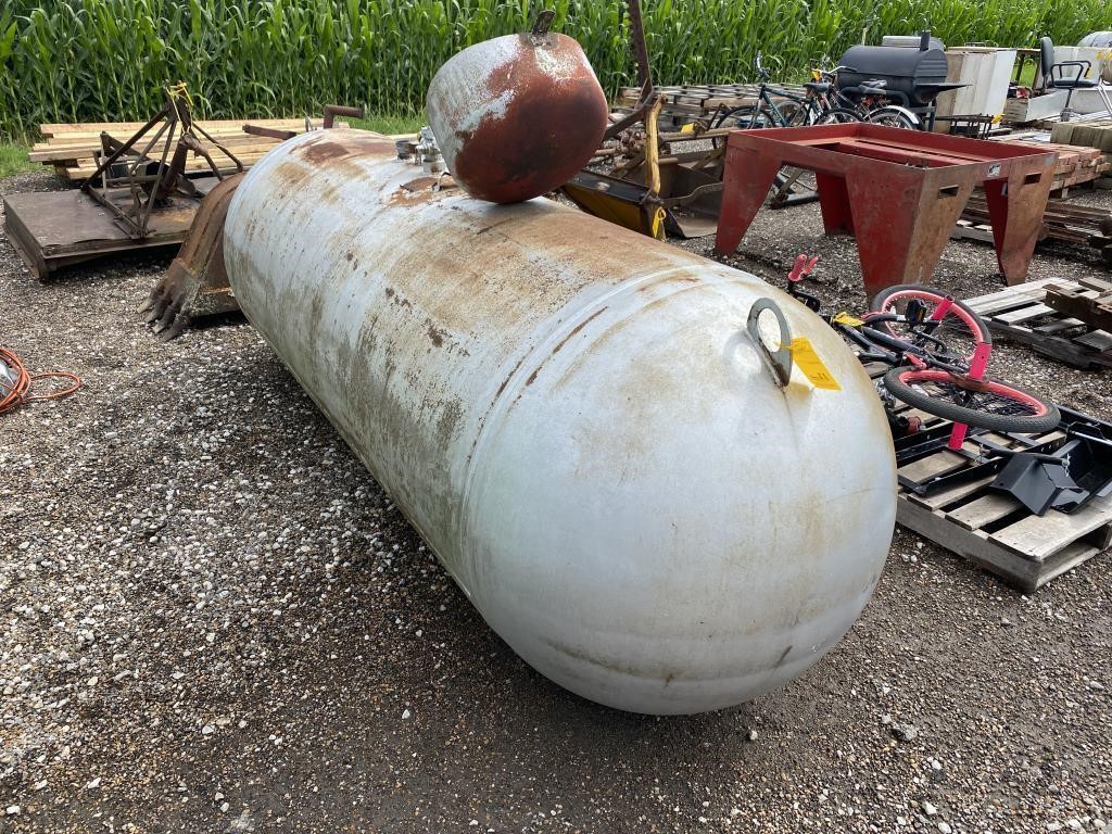 500 Gallon Propane Tank