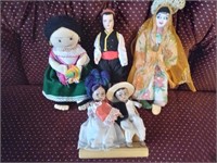 4 Vintage Foreign Dolls