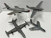 4 Plastic Model Airplanes - assembled