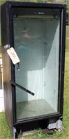 TRUE SINGLE GLASS DOOR MERCHANDISER REFRIGERATOR