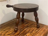 Wood Stool w/Handle