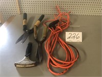 EXTENSION CORDS / SNIPS