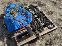 PALLET OF TARPS + CHAINS