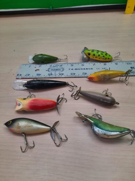 Vintage fishing lures | Live and Online Auctions on HiBid.com