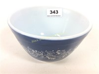6" Pyrex Bowl, Blue with Design