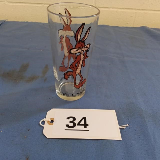 Wile E. Coyote Cartoon Glass