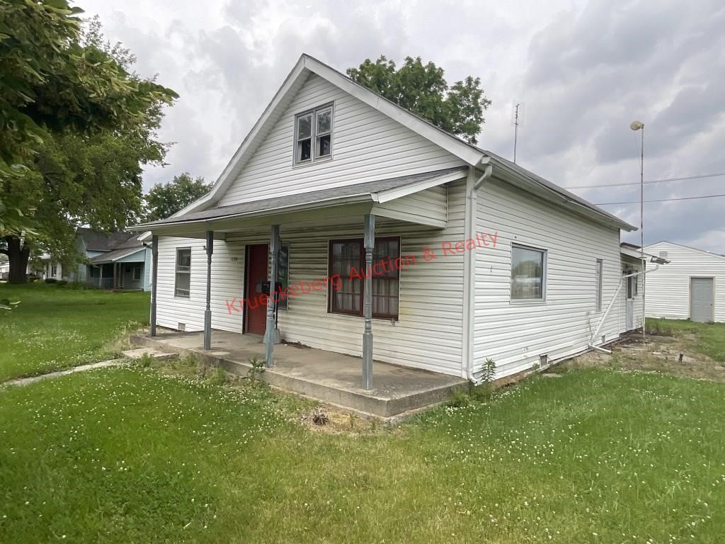 Online Only Real Estate Auction 1104 Elm Street