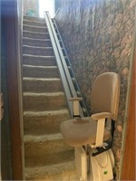 Chair lift 15 foot chair rail-tested-must bring 2