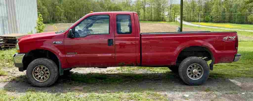 2002 Ford 250 Super Duty 4x4 Off Road pick up