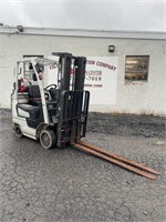 2017 Unicarrier 3,000 IB LP Forklift