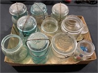 LOT OF 12 CANNING JARS - SOME W/ LIDS