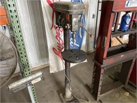 Duracraft floor drill press