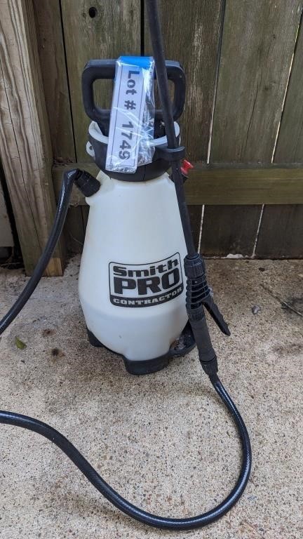 SMITH PRO CONTRACTOR GRADE SPRAYER 2 GAL