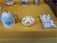 Three pieces antique porcelain