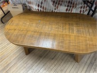 OVAL SOLID WOOD COFFEE TABLE