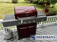 KENMORE PROPANE GRILL W/(2) PROPANE TANKS