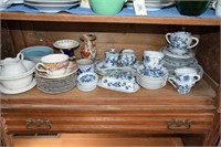 Blue Danube Blue and White 21pc Dinnerware with 4
