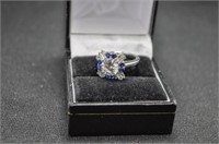 3.01ct blue and white sapphire solitaire ring