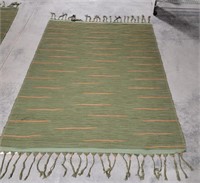Mid century Green rug 60"90" bedspread? (B)