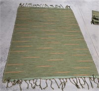 Mid century Green rug 60"90" bedspread? (a)