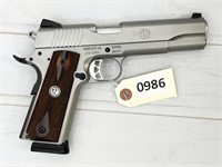 LIKE NEW Ruger SR1911 45ca pistol, s#670-02824,