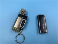 Lot of 2 lighters                (I 99)