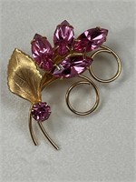 Vintage Goldtone and pink rhinestone brooch.
