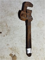 12" PIPE WRENCH